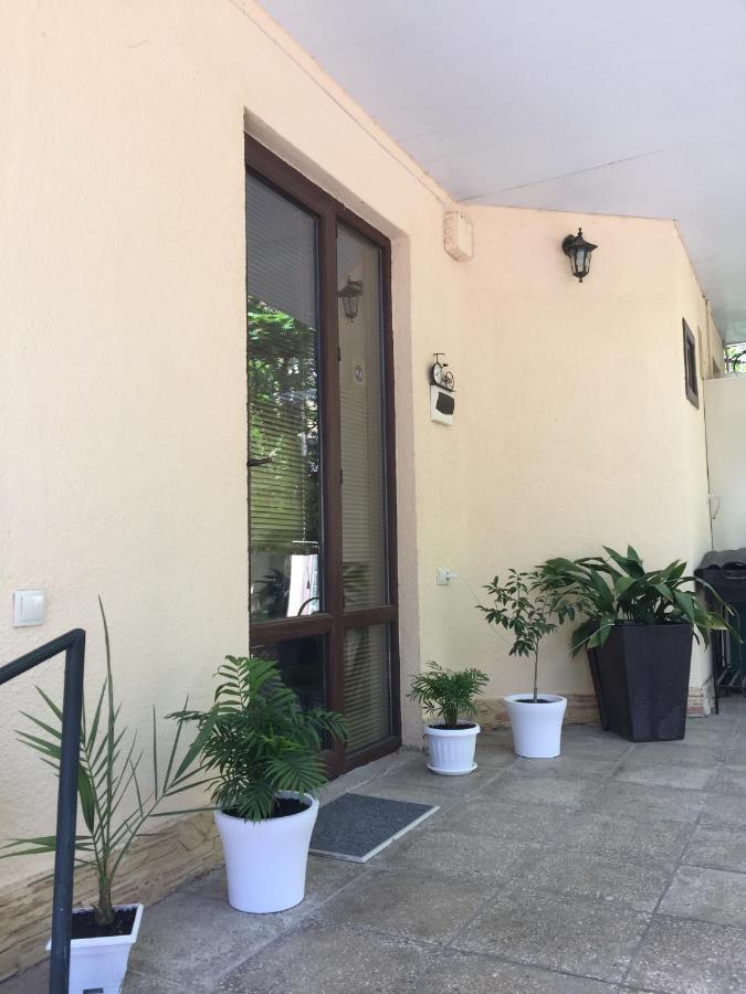 House 41 Bed and Breakfast Tbilisi Exteriör bild