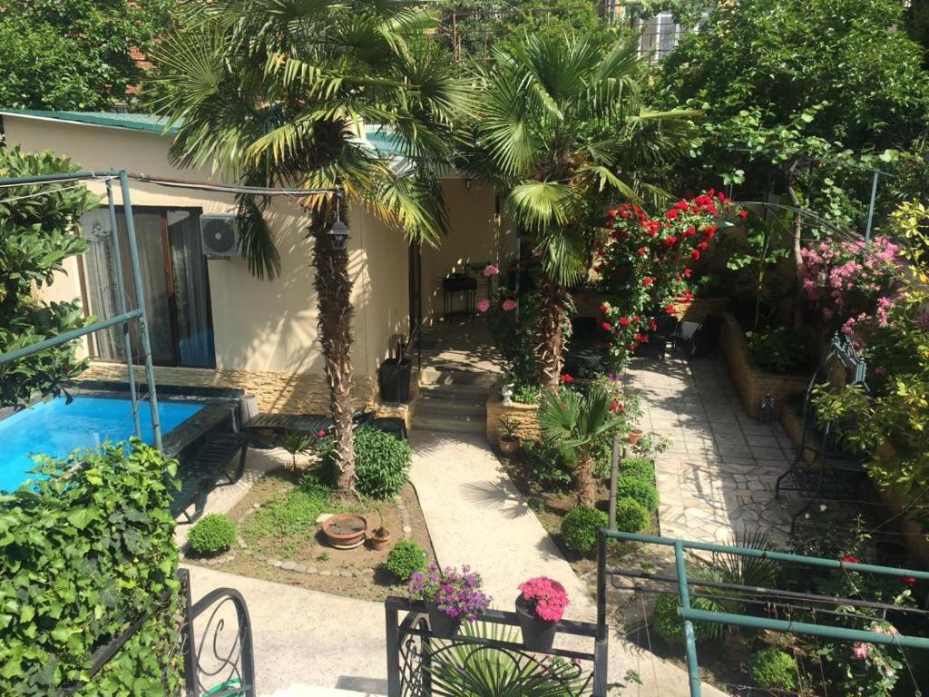 House 41 Bed and Breakfast Tbilisi Exteriör bild