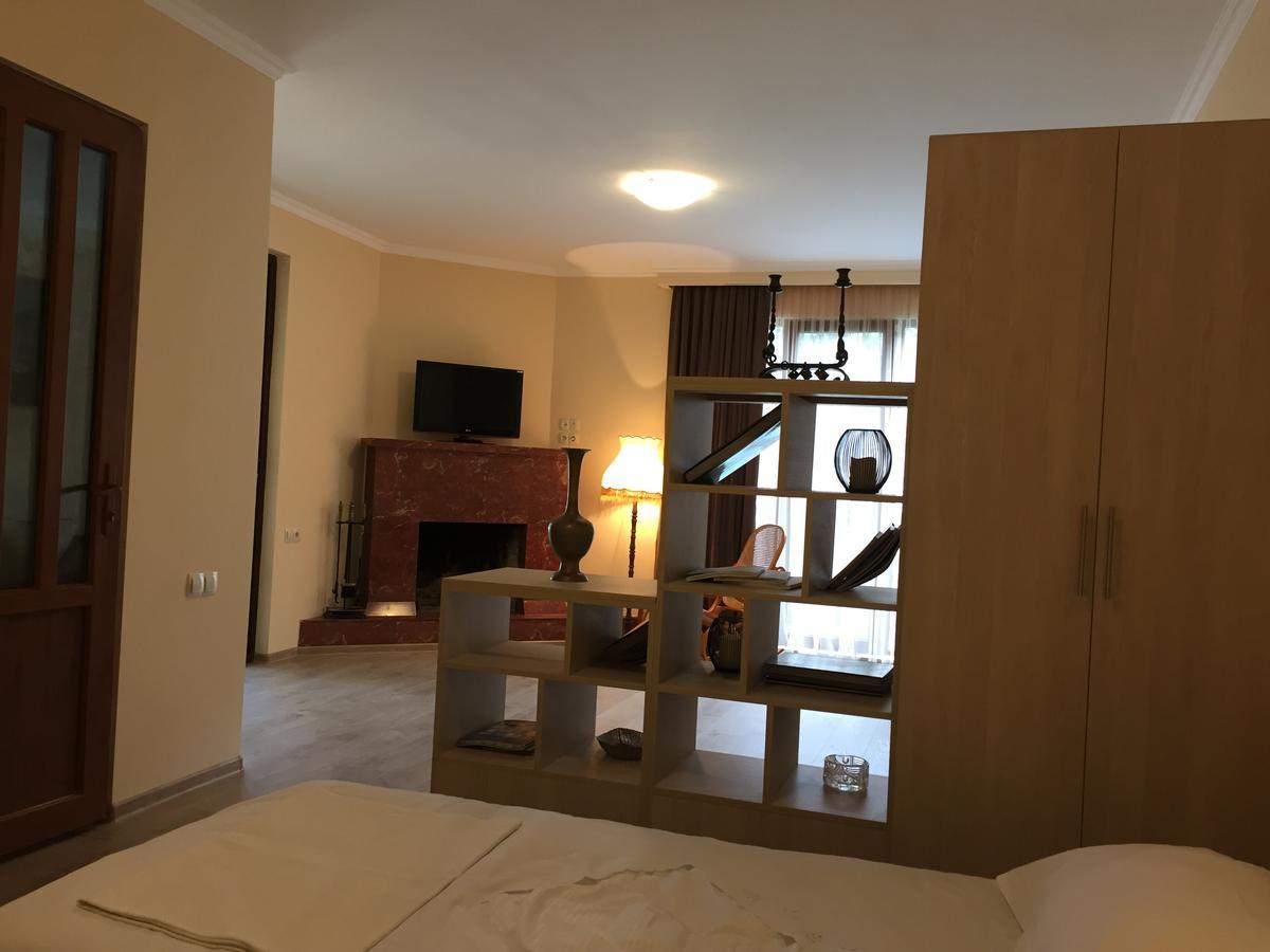 House 41 Bed and Breakfast Tbilisi Exteriör bild